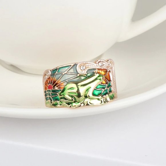 Creative Epoxy Frog Nature Gold Enamel Ring - Picture 10 of 10